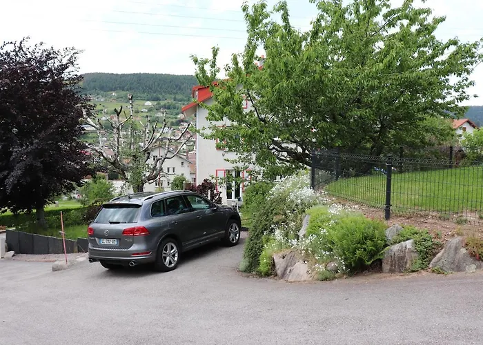 Des Rochires Chalet *